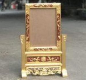 Khung ảnh thờ 18×24 không mái gỗ hương BTĐ196